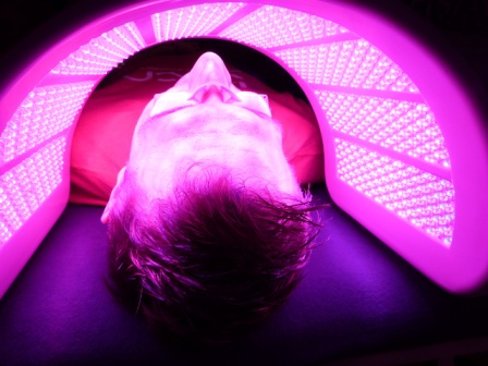 Dermalux Light treatment